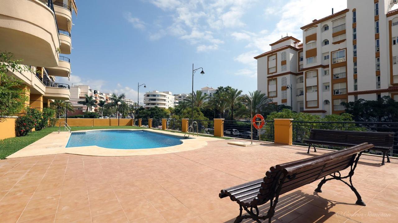 Cozy Apartment Overlooking Estepona'S Marina! 外观 照片