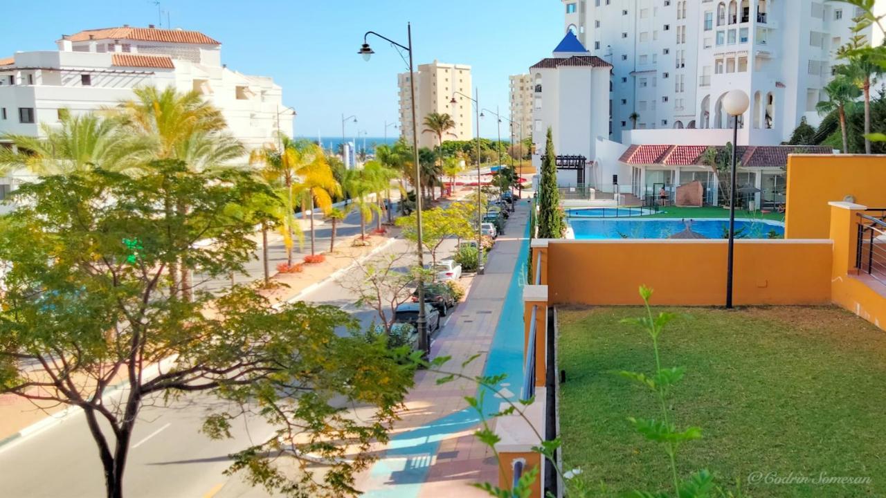 Cozy Apartment Overlooking Estepona'S Marina! 外观 照片
