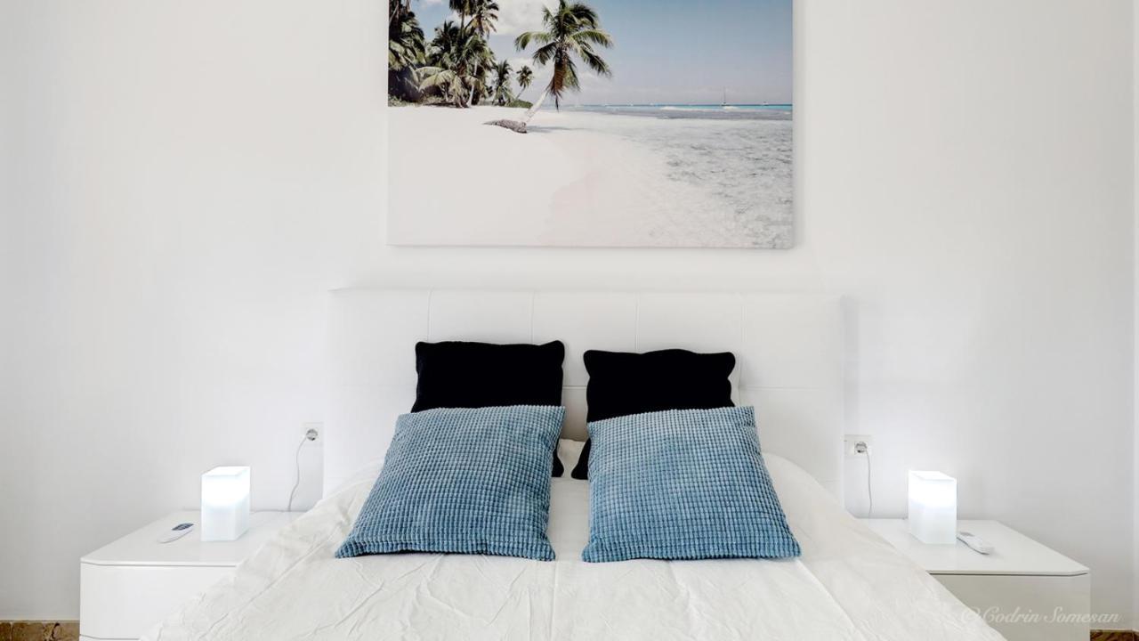 Cozy Apartment Overlooking Estepona'S Marina! 外观 照片