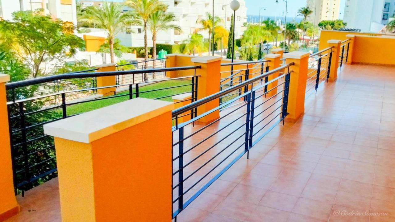 Cozy Apartment Overlooking Estepona'S Marina! 外观 照片
