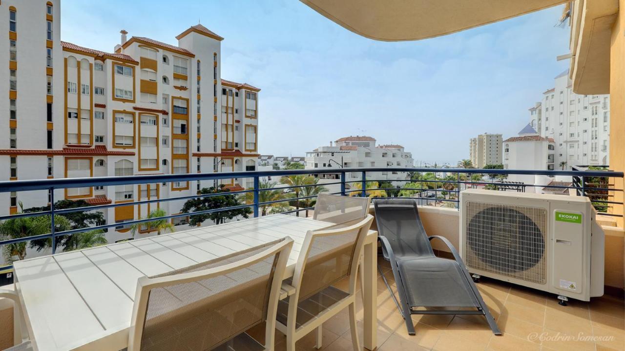 Cozy Apartment Overlooking Estepona'S Marina! 外观 照片