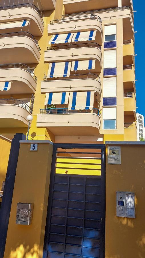 Cozy Apartment Overlooking Estepona'S Marina! 外观 照片
