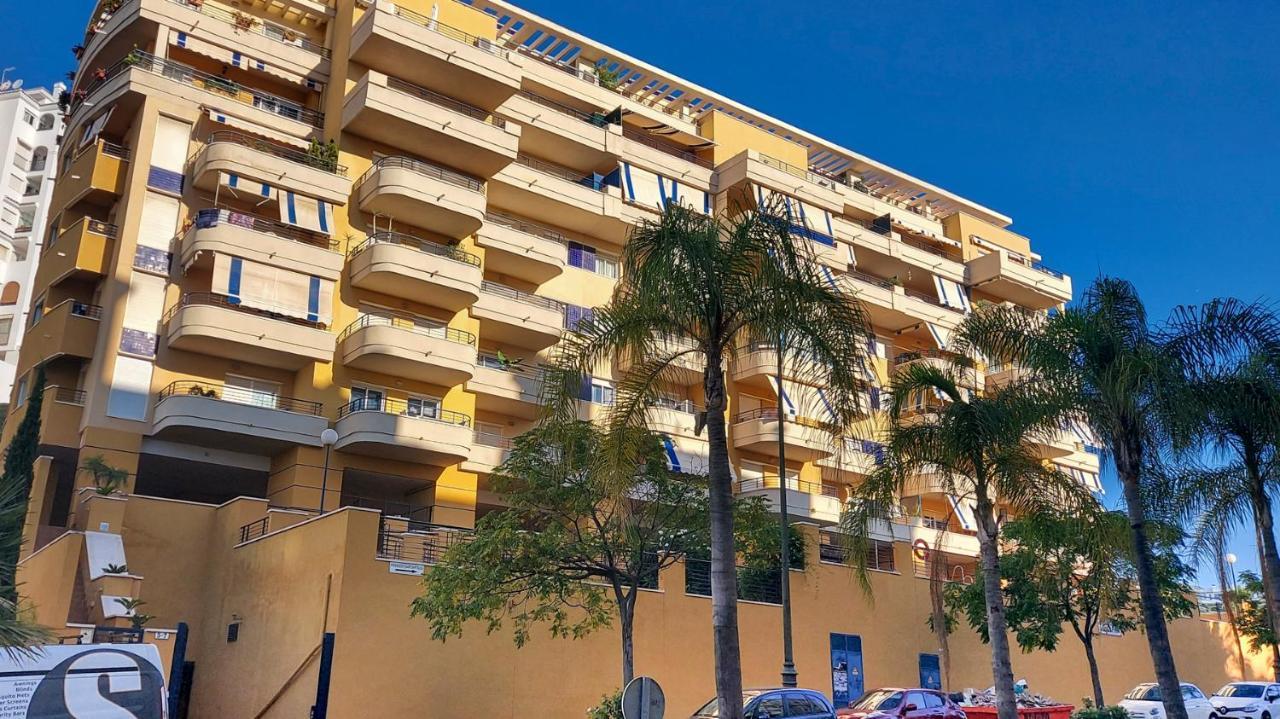 Cozy Apartment Overlooking Estepona'S Marina! 外观 照片